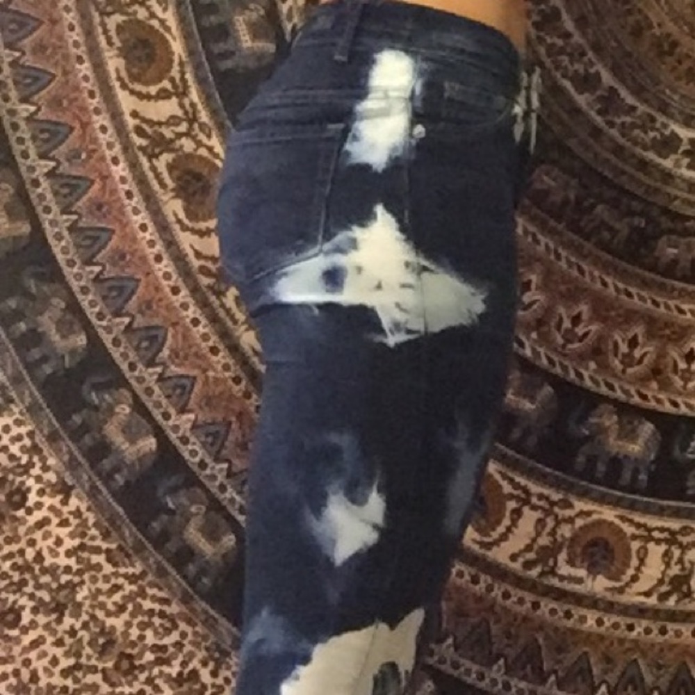 Bleach splotch jeans